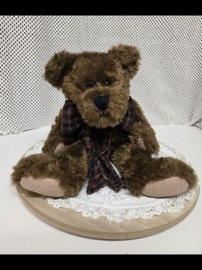 Vintage Boyds Bears (Burke P ) Plush Brown Teddy Bear with Plaid Scarf
